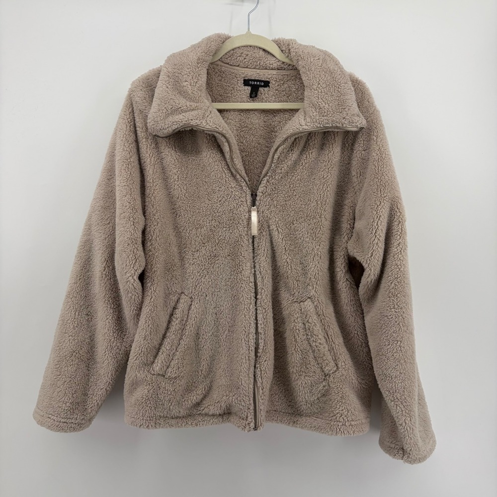 Torrid Womens 3 Taupe Sherpa Fleece Jacket Full Zip Fuzzy Teddy Pocket Coat